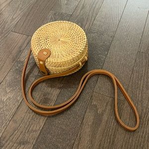 Wicker Lined Crossbody Bag